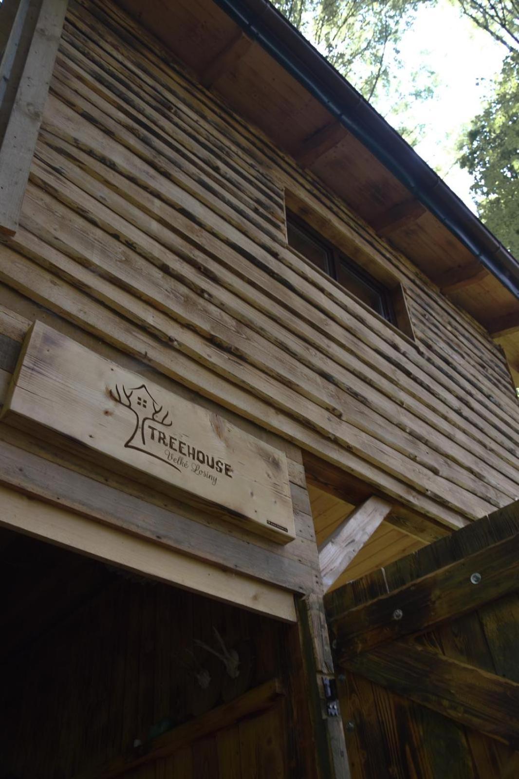 Treehouse Velké Losiny Eksteriør billede
