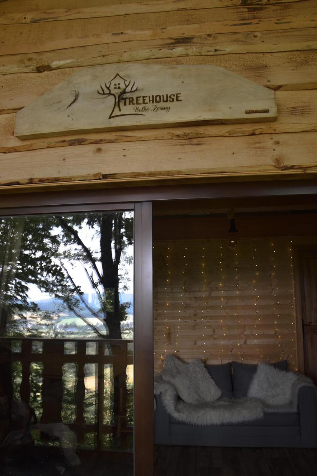 Treehouse Velké Losiny Eksteriør billede